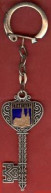 ** PORTE - CLEFS  CHARTRES ** - Porte-clefs