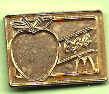 Pin's Mac Do McDonald's QSC Pomme - 3A02 - McDonald's