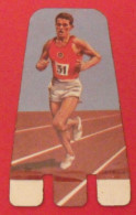 Plaquette Nesquik Jeux Olympiques. Podium Olympique. Evgenyi Tiurine. 5000 M. URSS. Tokyo 1964 - Tin Signs (vanaf 1961)