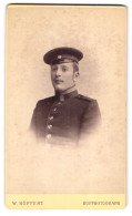 Fotografie W. Höffert, Dresden, Prager-Str. 49, Portrait Uffz. Keller In Uniform Feld-Art. Rgt. 32  - Personnes Anonymes