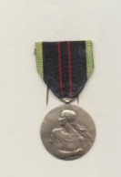 MILITARIA MEDAILLES & DECORATION    BELGIQUE   1940-1945  MEDAILLE DE LA RESISTANCE. - Belgium