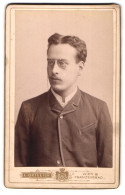 Fotografie L. Grillich, Wien-Währing, Hauptstr. 17, Portrait Stattlicher Herr Mit Zwicker Und Schnurrbart  - Anonymous Persons