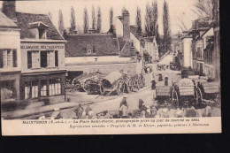 MAINTENON  La Place  Saint Pierre , Photographie Prise Un Jour De Marché En 1864 "delamarre Restauran   ((Juin 2024 61) - Maintenon