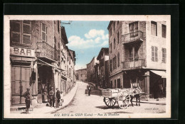 CPA Rive-de-Gier, Rue Du Mouillon, Vue De La Rue  - Rive De Gier