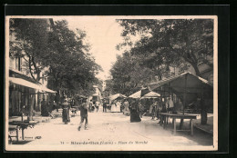 CPA Rive-de-Gier, Place Du Marché  - Rive De Gier