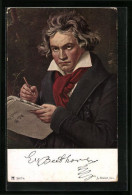 AK Ludwig Van Beethoven Schreibt In Ein Notenheft  - Artistes