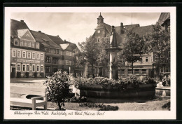 AK Schleusingen /Thür. Wald, Marktplatz Mit Hotel Weisses Ross, Café Und Brunnen  - Schleusingen