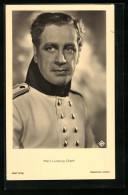 AK Schauspieler Karl Ludwig Diehl In Einer Filmuniform  - Acteurs