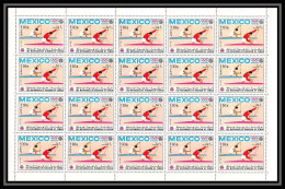 132c - Yemen Royaume MNH ** Mi N° 498 A Jeux Olympiques (olympic Games) Canoé Feuilles (sheets) - Yémen