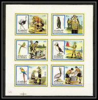 103a Fujeira MNH ** Mi N° 1012 / 1017 B Non Dentelé (Imperf) Scout (scouts And Birds - Jamboree) Oiseaux Parrots - Fujeira