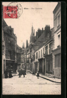 CPA Gien, Rue Gambetta, Vue De La Rue  - Gien