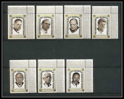 299h - Fujeira MNH ** Mi N° A 374 / 380 A Overprint De Gaulle Kennedy Churchill Pape Pope Adenauer Hammarskjöld - De Gaulle (Général)