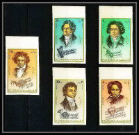 400a - Fujeira MNH ** Mi N° 732 / 736 B Musique (music) Ludwig Van Beethoven Composer Non Dentelé (Imperf) - Fudschaira