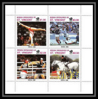 560 Bequia Grenadines Of Saint Vincent MNH ** BLOC Jeux Olympiques (olympic Games) Seoul 1988 Boxe Football (Soccer)  - Ete 1988: Séoul