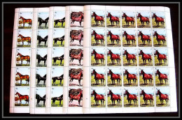 659c Sharjah - MNH ** Mi N° 1006 / 1010 A Cheval (chevaux Horse Horses) Feuilles (sheets) - Schardscha