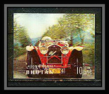 901 - Bhutan (bhoutan) - MNH ** Y&t N° 301 Voiture (Cars Car Automobiles Voitures) 3D Alfa Romeo Italia - Auto's