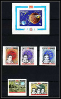 761J Yemen Kingdom MNH ** Mi N° 652 / 656 B Bloc 150 B Non Dentelé Imperf 1st Lunar Mission Apollo 8 Espace (space) - Asien