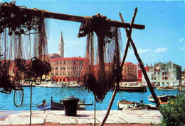 73980520 Rovinj_Rovigno_Istrien_Croatia Hafen Fischerboote Fischernetze - Kroatien