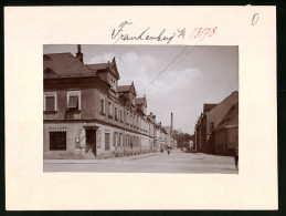 Fotografie Brück & Sohn Meissen, Ansicht Frankenberg I. Sa., Blick In Die Fabrikstrasse, Handlung W. Böttcher  - Places