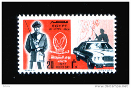 EGYPT / 1977 / POLICE DAY / MAP / POLICEMAN / EMERGENCY POLICE CAR / MNH / VF - Unused Stamps