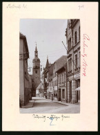 Fotografie Brück & Sohn Meissen, Ansicht Pulsnitz, Kurze Gasse Mit Laden Von Karl Menzel & Hedwig Frömmel  - Places