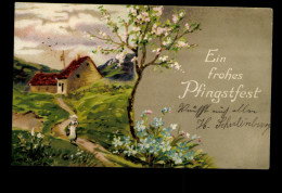 Ein Frohes Pfingstfest, Mädchen In Tracht Mit Krug, Prägekarte - Pfingsten