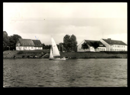 Talsperre Pöhl Bei Plauen/Vogtl., Blick Zur Schloßhalbinsel, Segelboot - Otros & Sin Clasificación