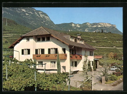 Cartolina Kaltern Am See, Hotel Sonnleitenhof, Haus Vor Dem Weinberg  - Autres & Non Classés