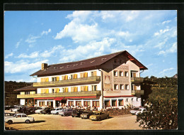 Cartolina Kaltern A. Der. Weinstrasse, Hotel Weingarten, Bunte Fassade, Parkplatz  - Autres & Non Classés