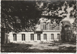 Z29- 47) AGEN LE 27 DECEMBRE 1957 - LA MAISON BOURGEOISE DE CABROL - FACE A LA SECURITE SOCIALE - 2 SCANS - Agen