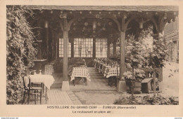 Z21- 27) EVREUX (NORMANDIE) HOSTELLERIE DU GRAND CERF - LE RESTAURANT EN PLEIN AIR - (2 SCANS) - Evreux