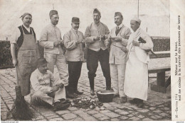 Z2- GUERRE 1914 - MEME SUR LE FRONT NUL NE COUPE A LA CORVEE DES POMMES DE TERRE  - (MILITARIA - WW1 - 2 SCANS) - War 1914-18