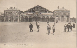 CPA Brest La Gare De L'ouest Animée - Brest