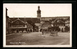 AK Weikersheim, Der Brunnen Auf Dem Marktplatz  - Andere & Zonder Classificatie