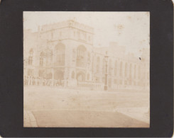 PHOTO GRANDE BRETAGNE ROYAUME UNI WINDSOR LA RELEVE DE LA GARDE AU CHATEAU - Alte (vor 1900)