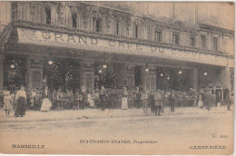 BOUCHES DU RHONE BEAUSSERON GRANGE PROPRIETAIRE DU GRAND CAFE DU COMMERCE - Zonder Classificatie