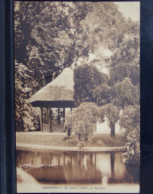 27134 . LOUVIERS . LE JARDIN PUBLIC . LE KIOSQUE . 1934 - Louviers