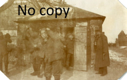 7 PHOTOS ALLEMANDES - SOLDATS ENFANT ET GAZ A SUGNY PRES DE SAINT MOREL - MONTHOIS ARDENNES GUERRE 1914 1918 - War, Military