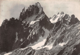 74-CHAMONIX MONT BLANC-N°4001-B/0109 - Chamonix-Mont-Blanc