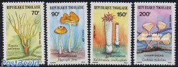 Togo 1986 Mushrooms 4v, Mint NH, Nature - Mushrooms - Pilze