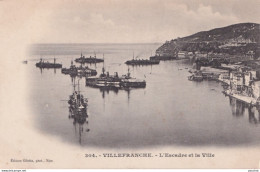 X7-06) VILLEFRANCHE - L ' ESCADRE ET LA VILLE - BATEAUX DE GUERRE - ( 2 SCANS ) - Villefranche-sur-Mer
