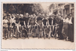 40) TARTAS - CARTE PHOTO - EQUIPE CYCLISTE PEDALE ET STADE TARUSATE - VAINQUEUR DUNLOP 1937 - CROSS CYCLO 1938 - 3 SCANS - Tartas