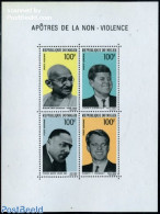 Niger 1968 Peacefull Resistance S/s, Mint NH, History - American Presidents - Gandhi - Mahatma Gandhi