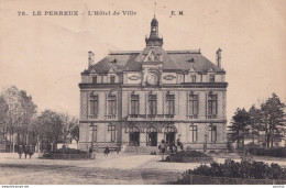 Y17-94) LE PERREUX SUR MARNE - L ' HOTEL DE VILLE  - ( 2 SCANS ) - Le Perreux Sur Marne