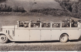 Y16-65)  LOURDES - CARTE PHOTO - AUTOCAR - S.L.A. - CAR -  BUS  - ( 2 SCANS ) - Lourdes