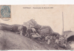 Y15-33) COUTRAS (GIRONDE) CATASTROPHE  DU 24 AOUT 1907  - ( ANIMATION - TRAIN ) - Autres & Non Classés