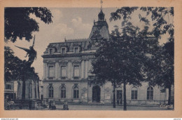 Y12-33) COUTRAS (GIRONDE)  L 'HOTEL DE VILLE - ( 2 SCANS ) - Autres & Non Classés