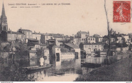 Y12-33) COUTRAS (GIRONDE) LES BORDS DE LA DRONNE - ANIMEE - BARQUE - 1910 - Autres & Non Classés