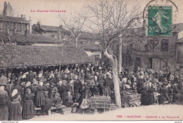 Y7-31) BAZIEGE (HAUTE GARONNE) MARCHE A LA VOLAILLE - (TRES ANIMEE) - Sonstige & Ohne Zuordnung