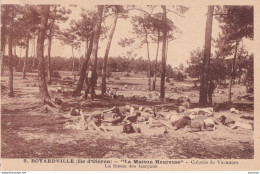 Y3-17) BOYARDVILLE ( ILE D'OLERON) " LA MAISON HEUREUSE " COLONIE DE VACANCES -  LA SIESTE DES GARCONS  - ( 2 SCANS ) - Ile D'Oléron